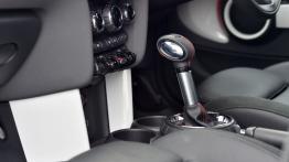 Mini Cooper SD 2014 - wersja 5-drzwiowa - skrzynia biegów