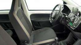 Volkswagen up! Hatchback 5d 1.0 MPI 75KM - galeria redakcyjna - fotel kierowcy, widok z przodu