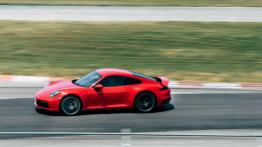 Porsche 911 (992) - galeria redakcyjna - lewy bok