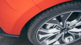 Hyundai i30 N-line - galeria redakcyjna - lewy bok