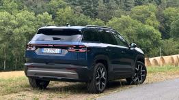 Jeep Compass 4xe pierwsza jazda - widok z ty³u