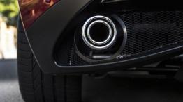 Alfa Romeo 4C (2015) - wersja amerykańska - rura wydechowa