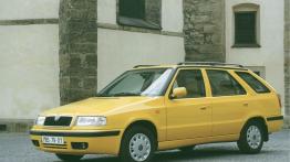 Skoda Felicia - lewy bok