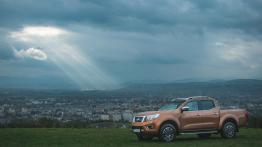 Nissan Navara (2016) - galeria redakcyjna - lewy bok