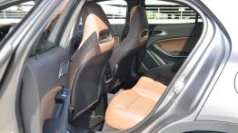Mercedes GLA 250 4Matic 211 KM - galeria redakcyjna - widok ogólny wnętrza