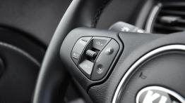 Kia Carens IV 1.6 GDI 135KM - galeria redakcyjna - sterowanie w kierownicy