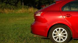Mitsubishi Lancer IX Sportback 1.6 MIVEC 117KM - galeria redakcyjna 2 - bok - inne ujęcie