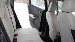 Citroen C-Elysee II Sedan 1.6 VTi 115KM - galeria redakcyjna - tylna kanapa