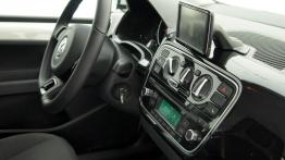 Volkswagen up! Hatchback 5d 1.0 MPI 75KM - galeria redakcyjna - kokpit
