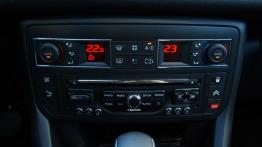 Citroen C5 III Tourer 2.0 HDI FAP 160KM - galeria redakcyjna - konsola środkowa