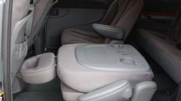 Chrysler Voyager V 2.5 CRD 143KM - galeria redakcyjna - fotel drugiego rzędu złożony