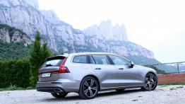 Volvo V60 - galeria redakcyjna - prawy bok