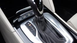Opel Insignia Country Tourer 1.6 Turbo 200 KM - galeria redakcyjna - widok ogólny wnętrza z przodu