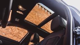 BMW 320d Touring 2.0 190 KM - galeria redakcyjna - widok ogólny wn?trza z przodu