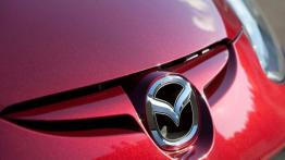 Mazda 2 Facelifting - wersja 3-drzwiowa - logo