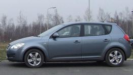 Kia Cee´d - lewy bok
