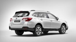 Subaru Outback 2015 - wersja europejska - tył - reflektory wyłączone