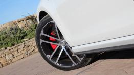 Volkswagen Golf GTD Variant - galeria redakcyjna - bok - inne ujęcie