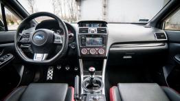 Subaru WRX STI 2.5 300KM - galeria redakcyjna - pełny panel przedni