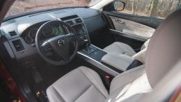 Mazda CX-9 3.7 V6 277 KM - galeria redakcyjna - widok ogólny wnętrza z przodu
