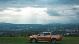 Nissan Navara (2016) - galeria redakcyjna - lewy bok