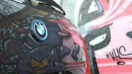 BMW i3 170KM - galeria redakcyjna - emblemat