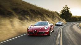 Alfa Romeo 4C (2015) - wersja amerykańska - widok z przodu