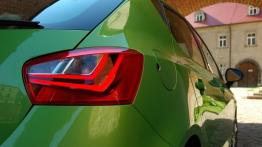 Seat Ibiza V Hatchback 5d Facelifting 1.2 TSI 105KM - galeria redakcyjna - prawy tylny reflektor - w
