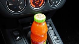 Citroen C-Elysee II Sedan 1.6 VTi 115KM - galeria redakcyjna - konsola środkowa