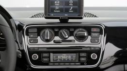 Volkswagen up! Hatchback 5d 1.0 MPI 75KM - galeria redakcyjna - konsola środkowa