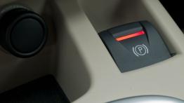 Renault Scenic III Grand Scenic Facelifting 1.6 dCi eco2 130KM - galeria redakcyjna - hamulec ręczny