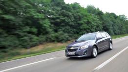 Chevrolet Cruze SW - galeria redakcyjna - widok z przodu