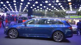 Frankfurt Motor Show 2015 - Francja, elegancja