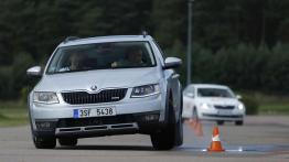 Dekada troski o kierowców - Skoda