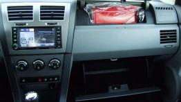 Dodge Avenger - tania limuzyna z silnikiem Volkswagena