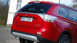 Mitsubishi Outlander FL - korzystna kosmetyka