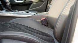 Peugeot 308 II SW 1.2 PureTech 130KM - galeria redakcyjna - widok ogólny wnętrza z przodu