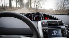 Toyota Verso Facelifting 1.6 D-4D - galeria redakcyjna - zestaw wskaźników na desce rozdzielczej