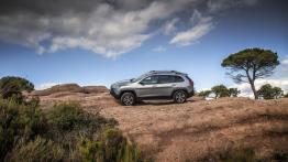 Jeep Cherokee KL (2014) Trailhawk - wersja europejska - lewy bok
