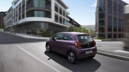 Peugeot 108 (2014) - wersja 5-drzwiowa - widok z tyłu