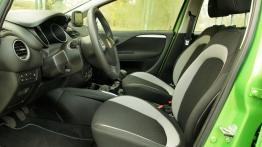 Fiat Punto Punto 2012 Hatchback 5d 0.9 TwinAir 8v 85KM - galeria redakcyjna - widok ogólny wnętrza z