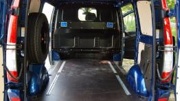 Mercedes Vito na długim dystansie - galeria redakcyjna - bagażnik