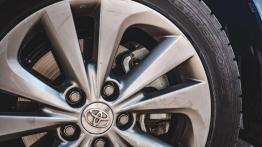 Toyota Auris - jak działa hybryda?