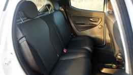 Lancia Ypsilon IV Hatchback 5d 1.3 Multijet 16v 95KM - galeria redakcyjna 2 - tylna kanapa
