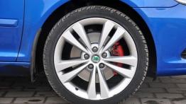 Skoda Octavia RS z zewnątrz - koło