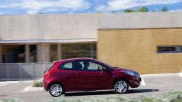 Mazda 2 Facelifting - wersja 3-drzwiowa - prawy bok