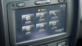 Dacia Duster Blackstorm 4X4 1.5 dCi 110 KM - galeria redakcyjna - ekran systemu multimedialnego