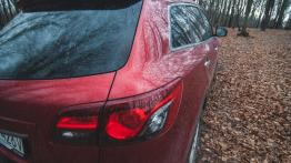 Mazda CX-9 3.7 V6 277 KM - galeria redakcyjna - prawy tylny reflektor - wyłączony