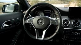 Mercedes GLA - galeria redakcyjna - kierownica