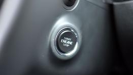 Skoda Superb II Kombi 2.0 TDI CR DPF 170KM - galeria redakcyjna - przycisk do uruchamiania silnika